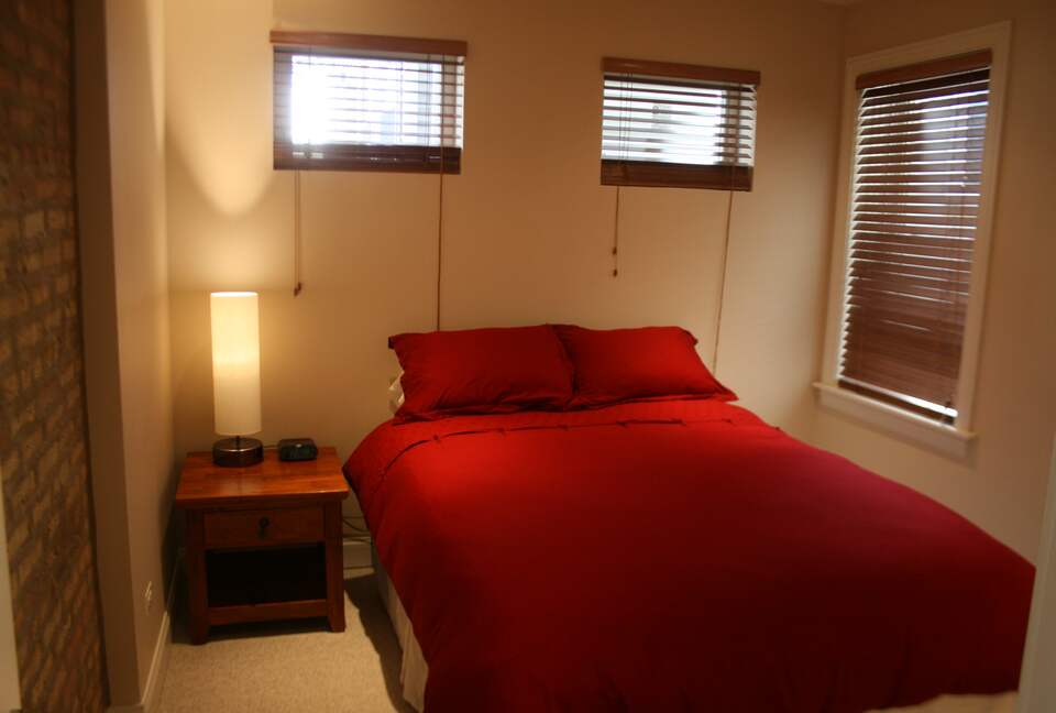 Village North In Chicago - Chicago, Illinois