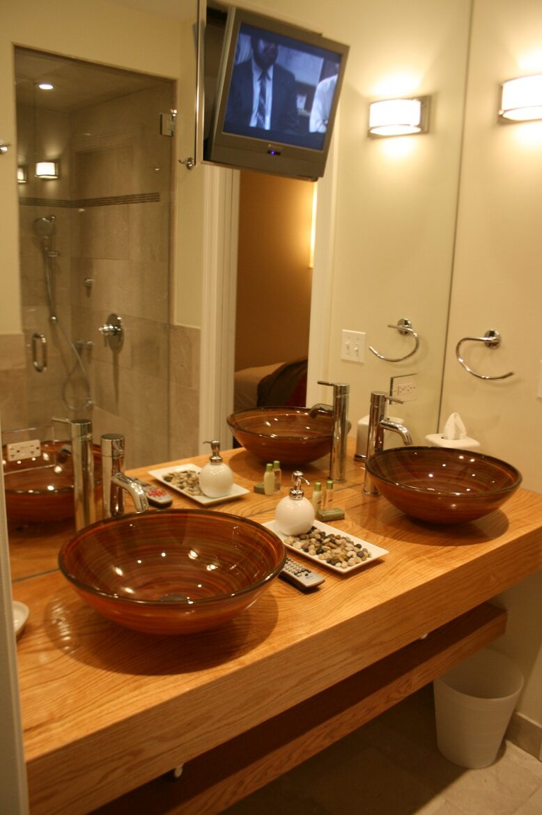 Village North In Chicago - Chicago, Illinois