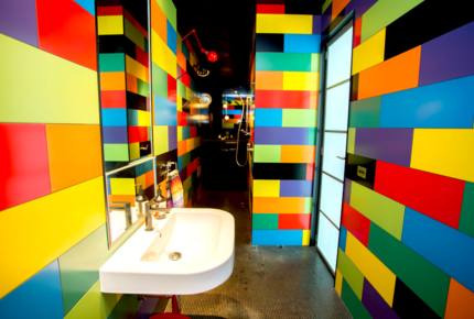 Sydney's Iconic Yellow House Pad - Potts Point, Australia