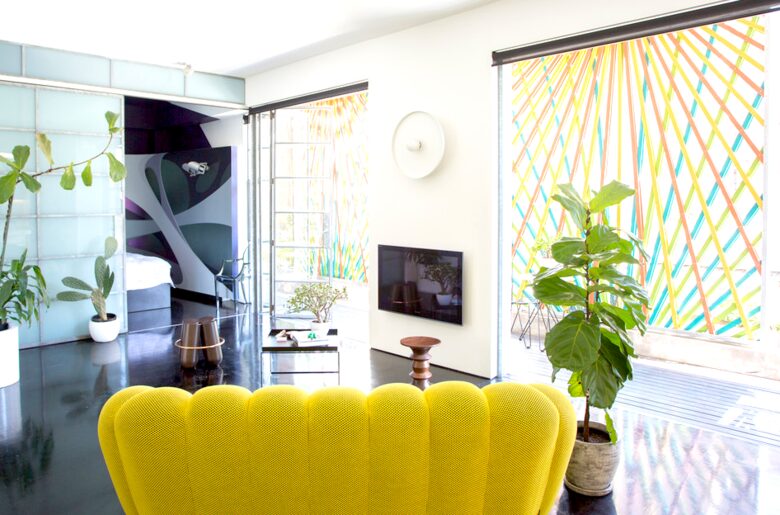 Sydney's Iconic Yellow House Pad - Potts Point, Australia