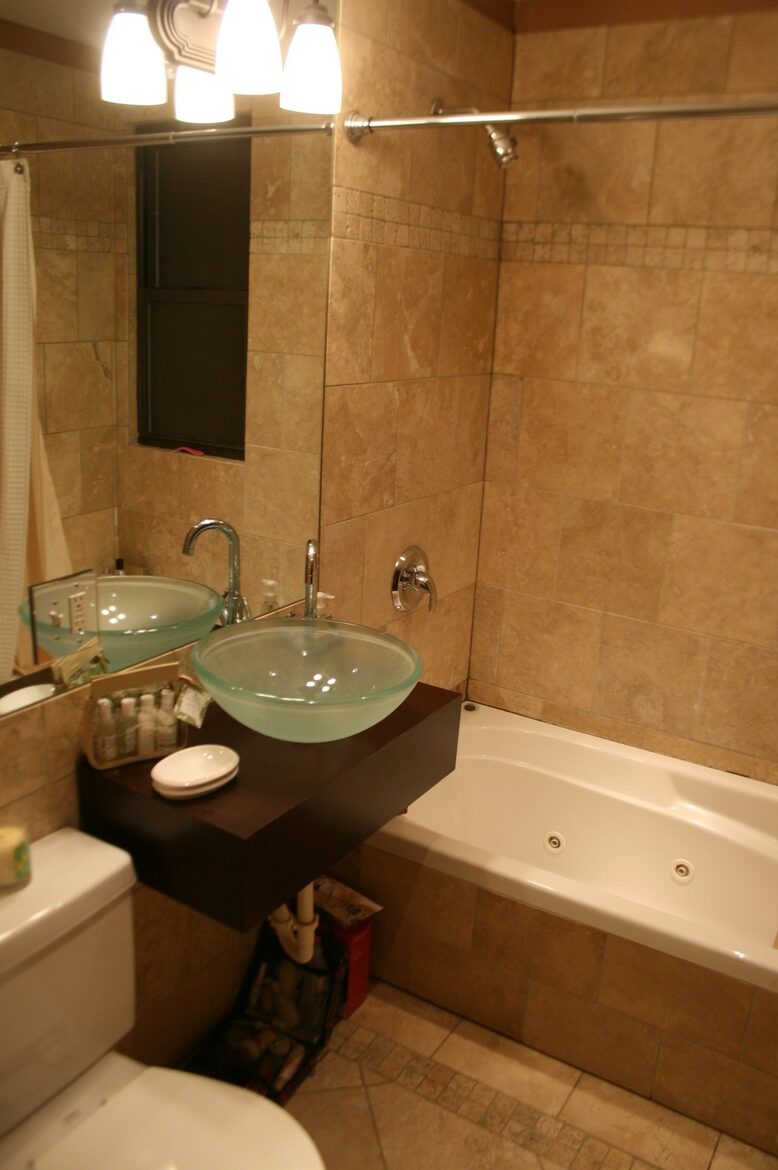 Village Main in Chicago - Chicago, Illinois