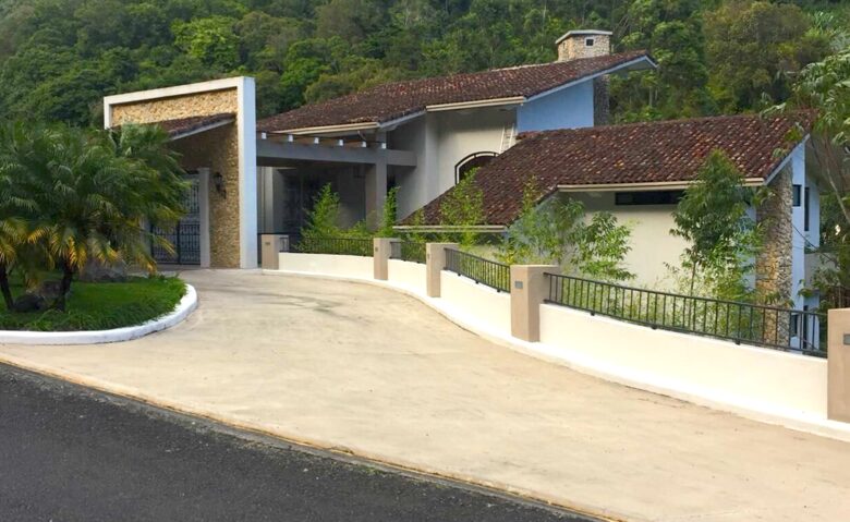 Valle Escondido Boquete Luxury Estate - Boquete, Panama