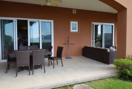 Pura Vida Beach Estate - Playa Herradura, Costa Rica