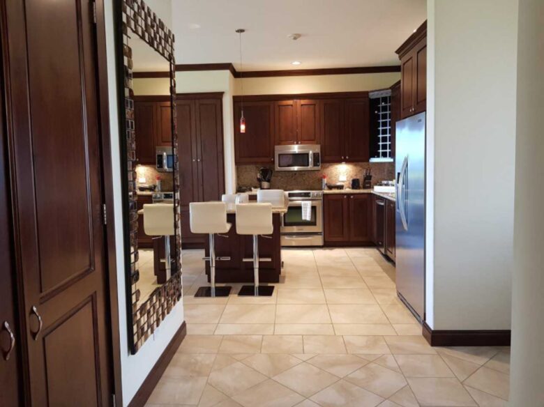 Pura Vida Beach Estate - Playa Herradura, Costa Rica