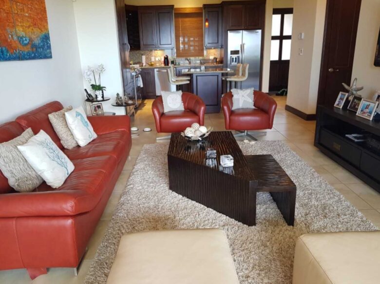 Pura Vida Beach Estate - Playa Herradura, Costa Rica