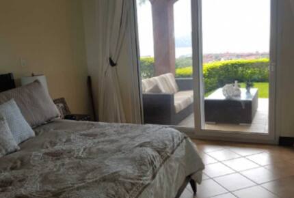 Pura Vida Beach Estate - Playa Herradura, Costa Rica