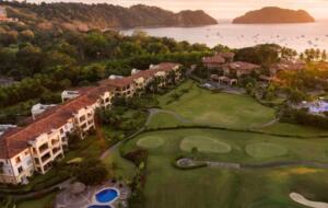 Pura Vida Beach Estate - Playa Herradura, Costa Rica