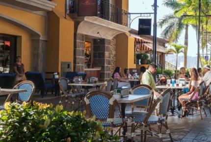 Pura Vida Beach Estate - Playa Herradura, Costa Rica