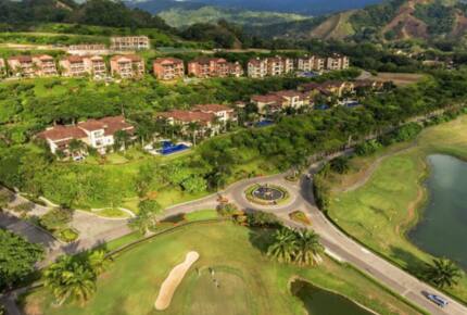 Pura Vida Beach Estate - Playa Herradura, Costa Rica