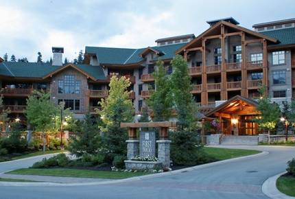 First Tracks Lodge - 2 Bedroom Residence - Whistler, Canada