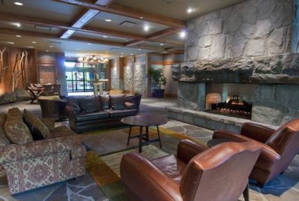 First Tracks Lodge - 2 Bedroom Residence - Whistler, Canada