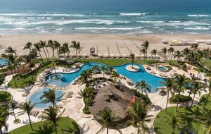 Pacific Oceanfront Residence & Spa - Acapulco, Mexico