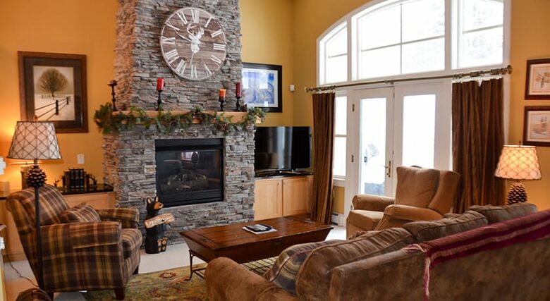 Spacious Stratton Townhouse - Walkable to Village - Stratton, Vermont