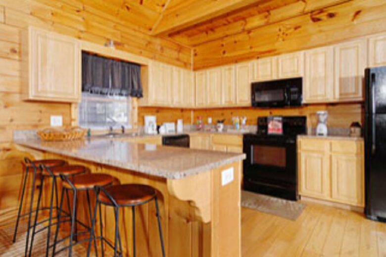 Angels Crest Arrowhead Log Cabin Resort - Pigeon Forge, Tennessee