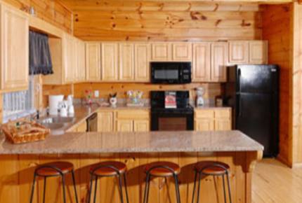 Angels Crest Arrowhead Log Cabin Resort - Pigeon Forge, Tennessee