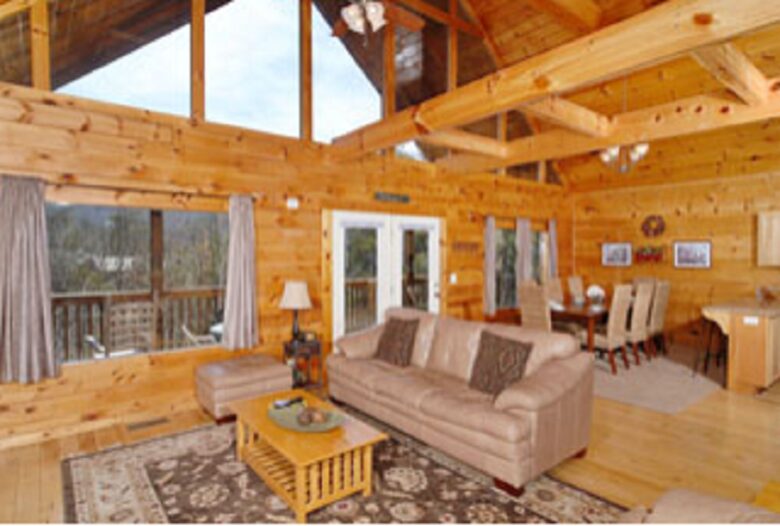 Angels Crest Arrowhead Log Cabin Resort - Pigeon Forge, Tennessee