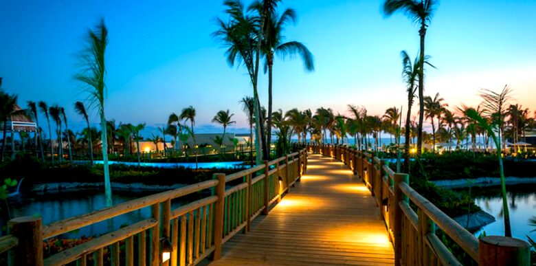 Vidanta Acapulco - The Grand Mayan Master Suite - Acapulco, Mexico