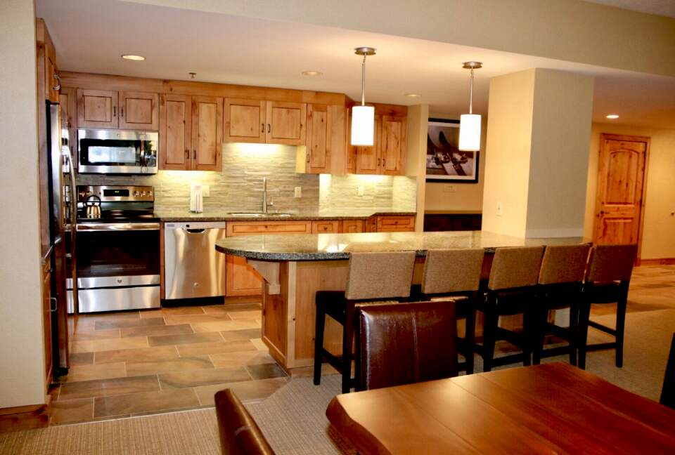 Grand Summit Ski-In Ski-Out Luxury Residence - Park City, Utah