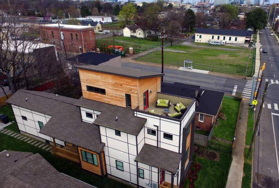 Urban Treehouse Nashville - Nashville, Tennessee