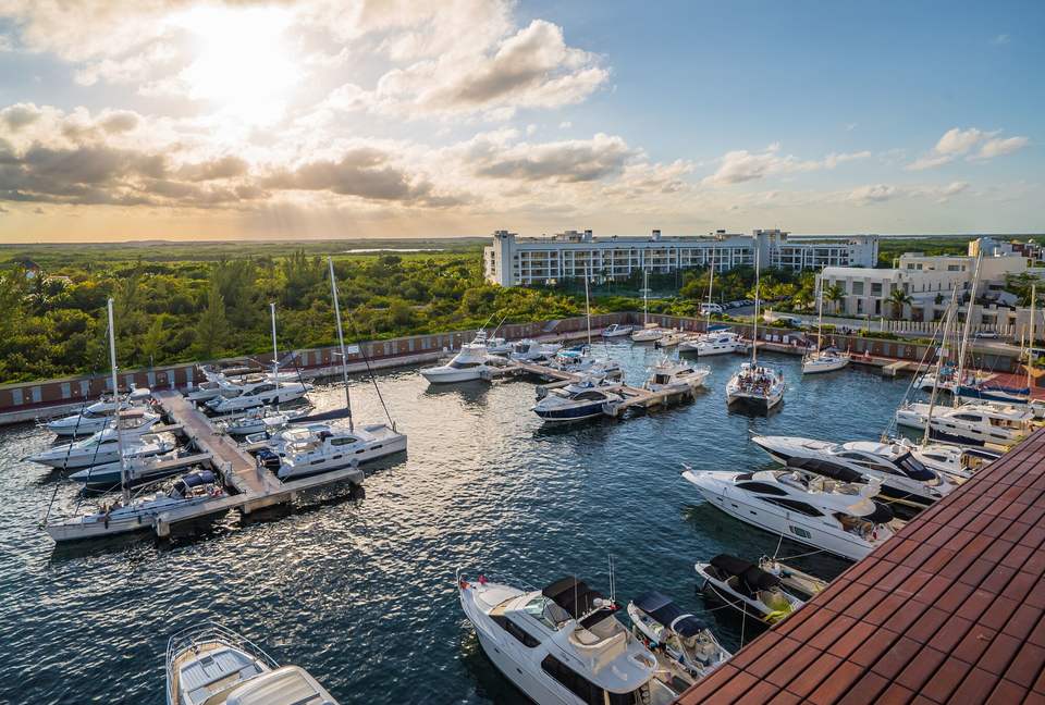 La Amada - 3 Bedroom Residence - Playa Mujeres, Mexico