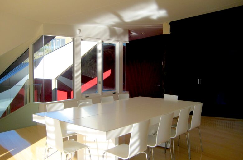 Klein Bottle House - Architectural Gem - Rye, Australia