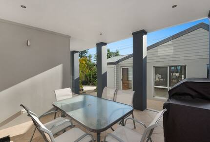 Beachfront Villa Dandaloo - Avoca, Australia