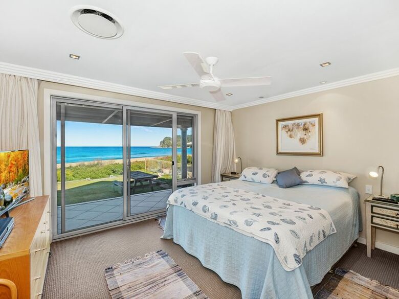 Beachfront Villa Dandaloo - Avoca, Australia