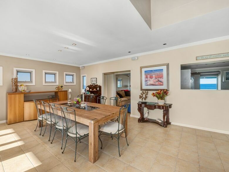 Beachfront Villa Dandaloo - Avoca, Australia