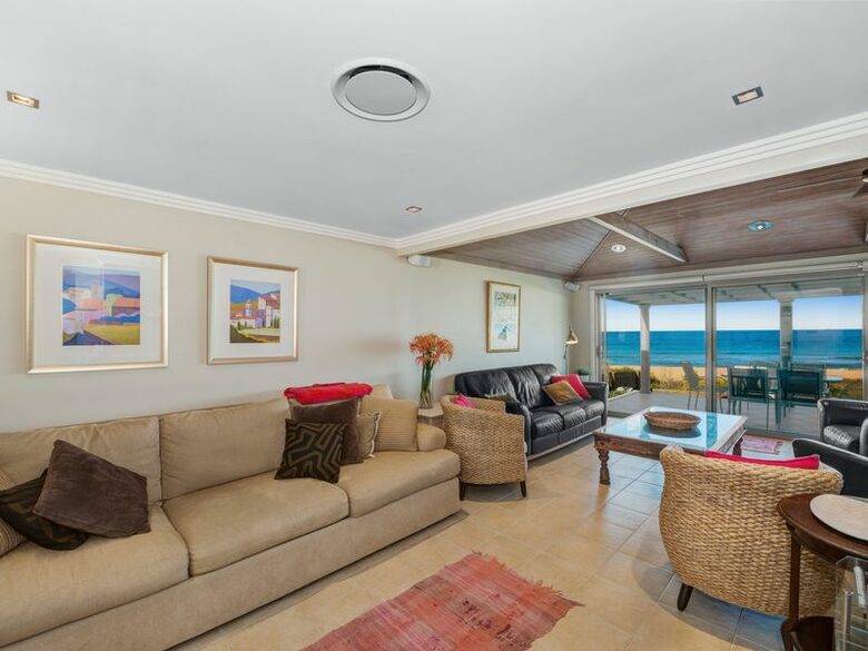 Beachfront Villa Dandaloo - Avoca, Australia