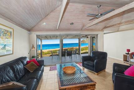 Beachfront Villa Dandaloo - Avoca, Australia