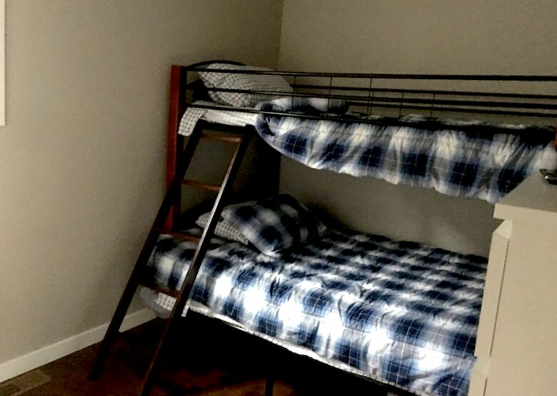 Penticton Beach Retreat - Penticton, Canada