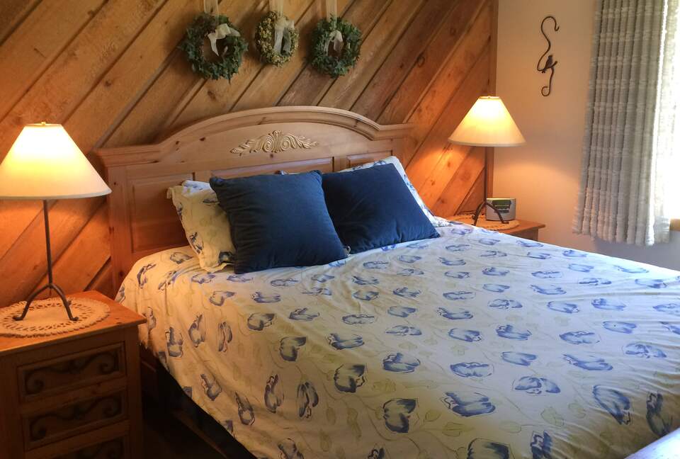 Scenic Snowcreek Townhome - Mammoth Lakes, California