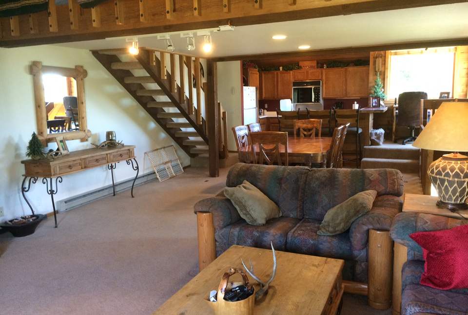 Scenic Snowcreek Townhome - Mammoth Lakes, California