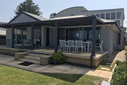 Beachfront Villa Dandaloo - Avoca, Australia
