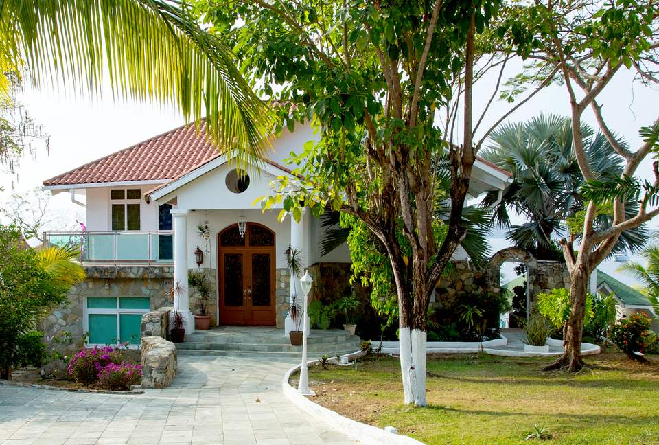 La Isla Contadora - Panama City, Panama