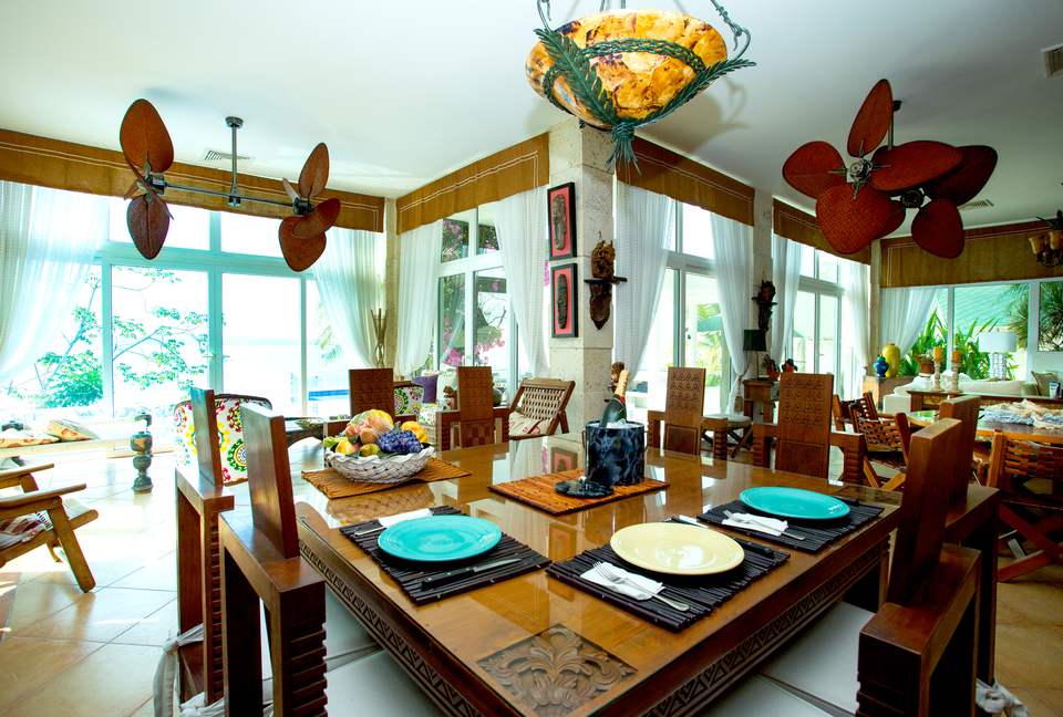 La Isla Contadora - Panama City, Panama