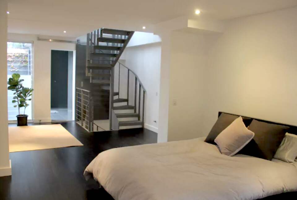 Modern Sydney Terrace House - Surry Hills, Australia