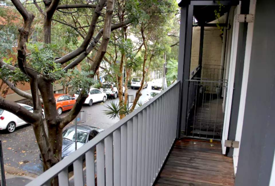 Modern Sydney Terrace House - Surry Hills, Australia