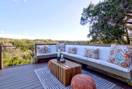 Firesong Ranch and Glamping - The Casita and Ndotto - Spicewood, Texas