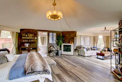 Firesong Ranch and Glamping - The Casita and Ndotto - Spicewood, Texas