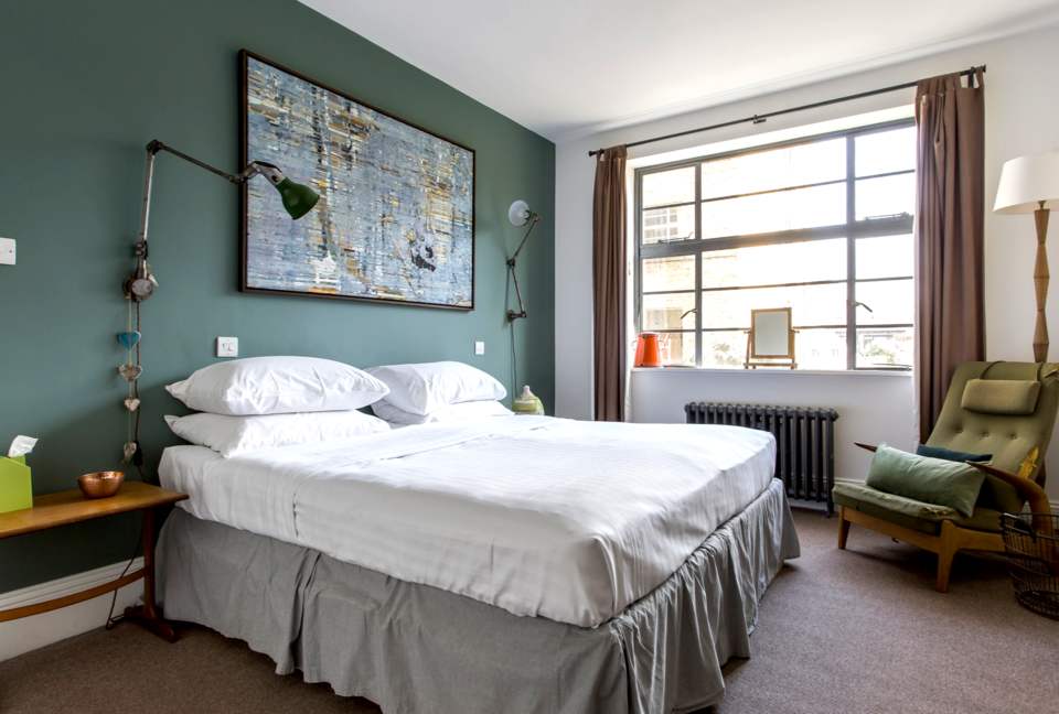 Vintage Trinity Close - London, United Kingdom