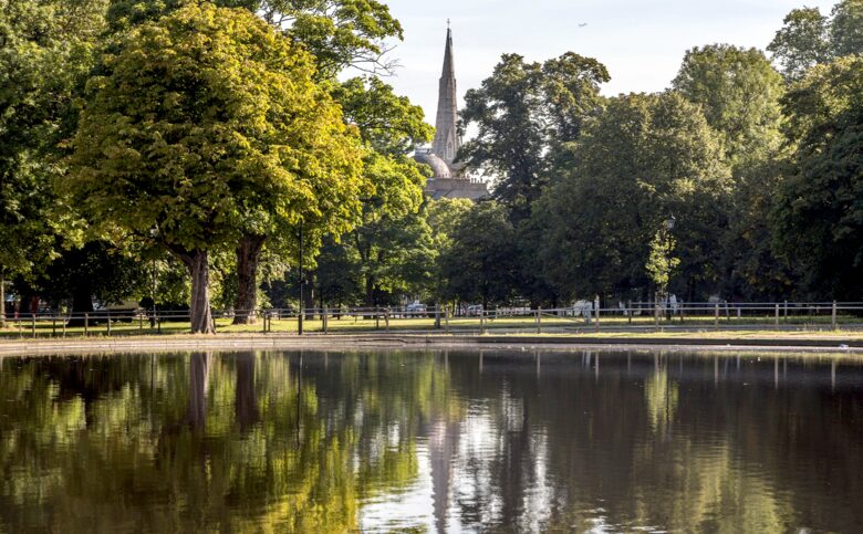 Vintage Trinity Close - London, United Kingdom