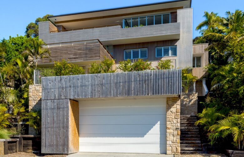 Amanwali - Luxury Beach Escape - Whale Beach, Australia