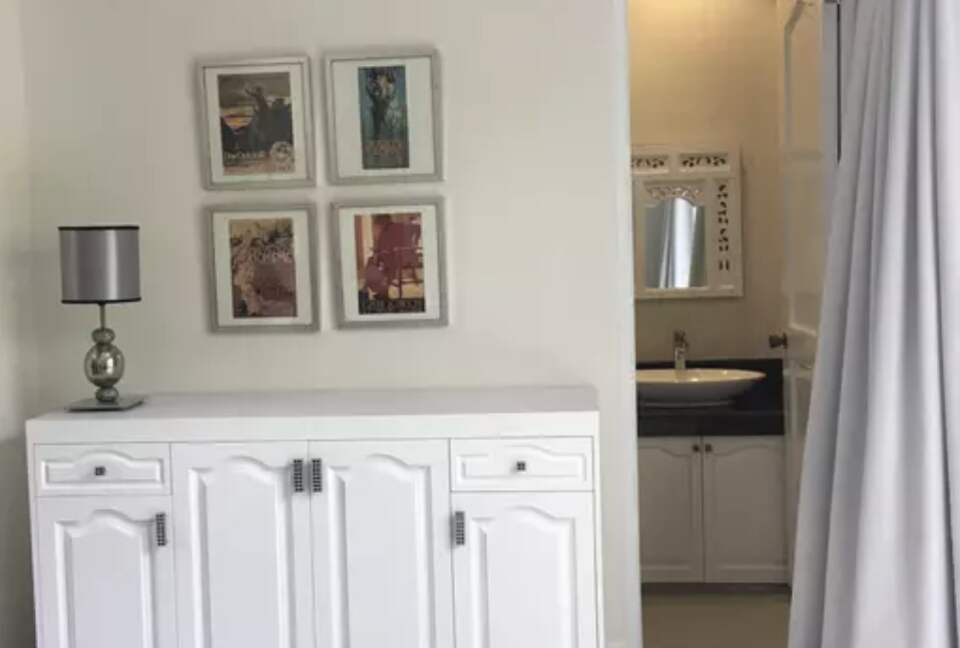 Villa La Nuvola (The Cloud) - Manila (Greater Manila), Philippines