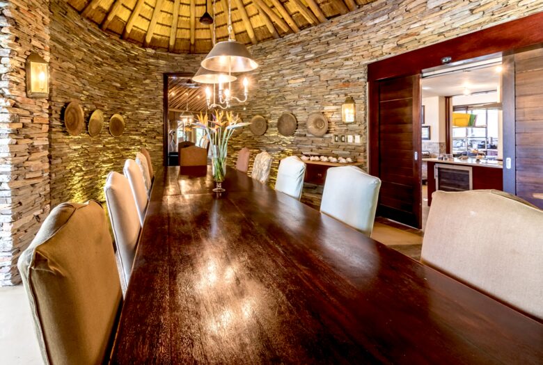Makanyi Private Game Lodge - Hoedspruit, South Africa