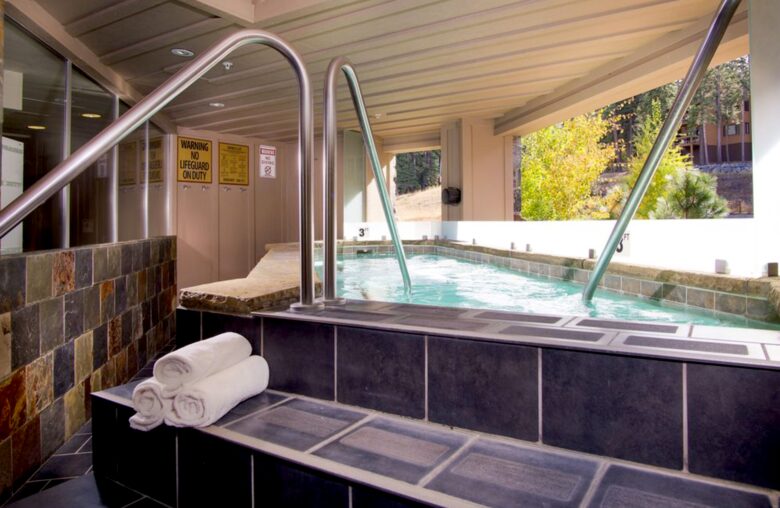 One Village Place Luxury Northstar Residence - Truckee, California