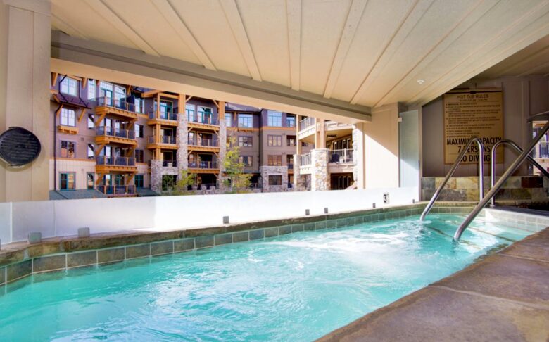 One Village Place Luxury Northstar Residence - Truckee, California