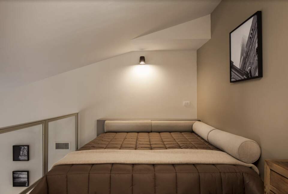Equity Residences, Medieval Walled City Penthouse - Siena, Italy
