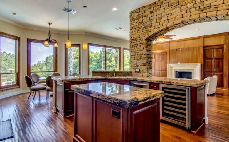 Champions Property - San Antonio, Texas