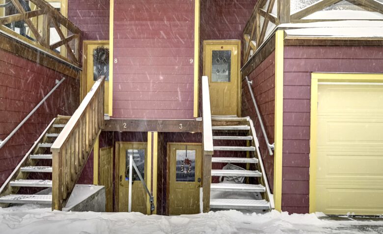 Ski-In/Ski-Out in the Heart of Apex Village - Apex Mountain Resort - Hedley, Canada